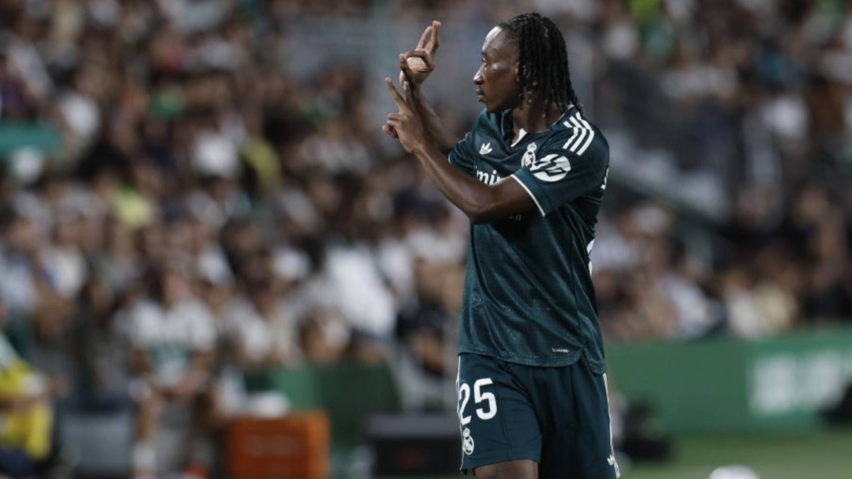 Diomande ya no es una apuesta de mercado: dos titularidades y su partido en Elche lo meten en la pelea por el derbi